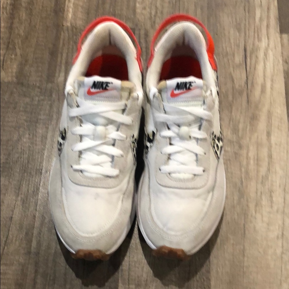 Nike waffle debut white orange leopard swoosh sneakers